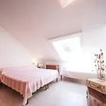 아파트 Villaggio 5 Terre-8 By Interhome